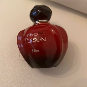 Hypnotic poison perfume